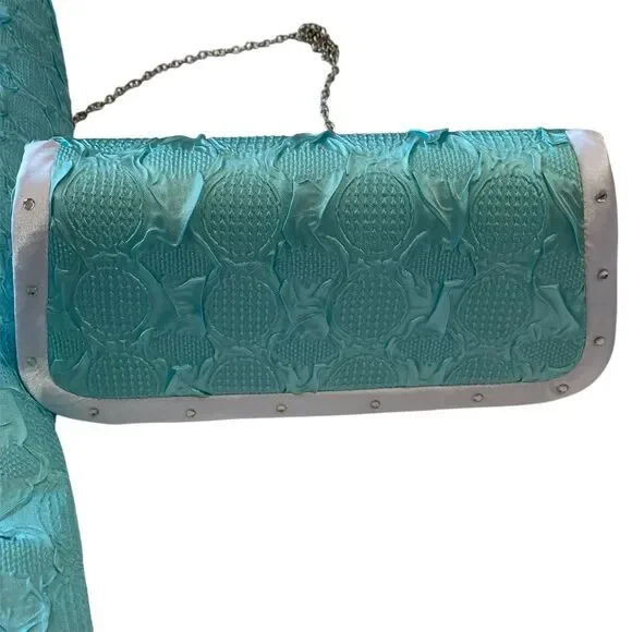 Terramina Women's Plus Size 16W - 3 Piece Jacket, purse, & Skirt Church Suit - Picture 9 of 10